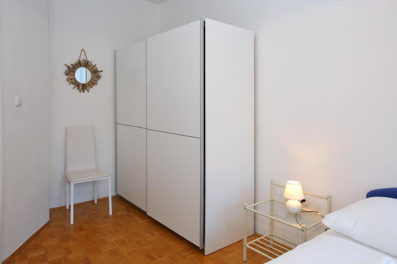 Apartment Maja Zadar Buitenkant foto
