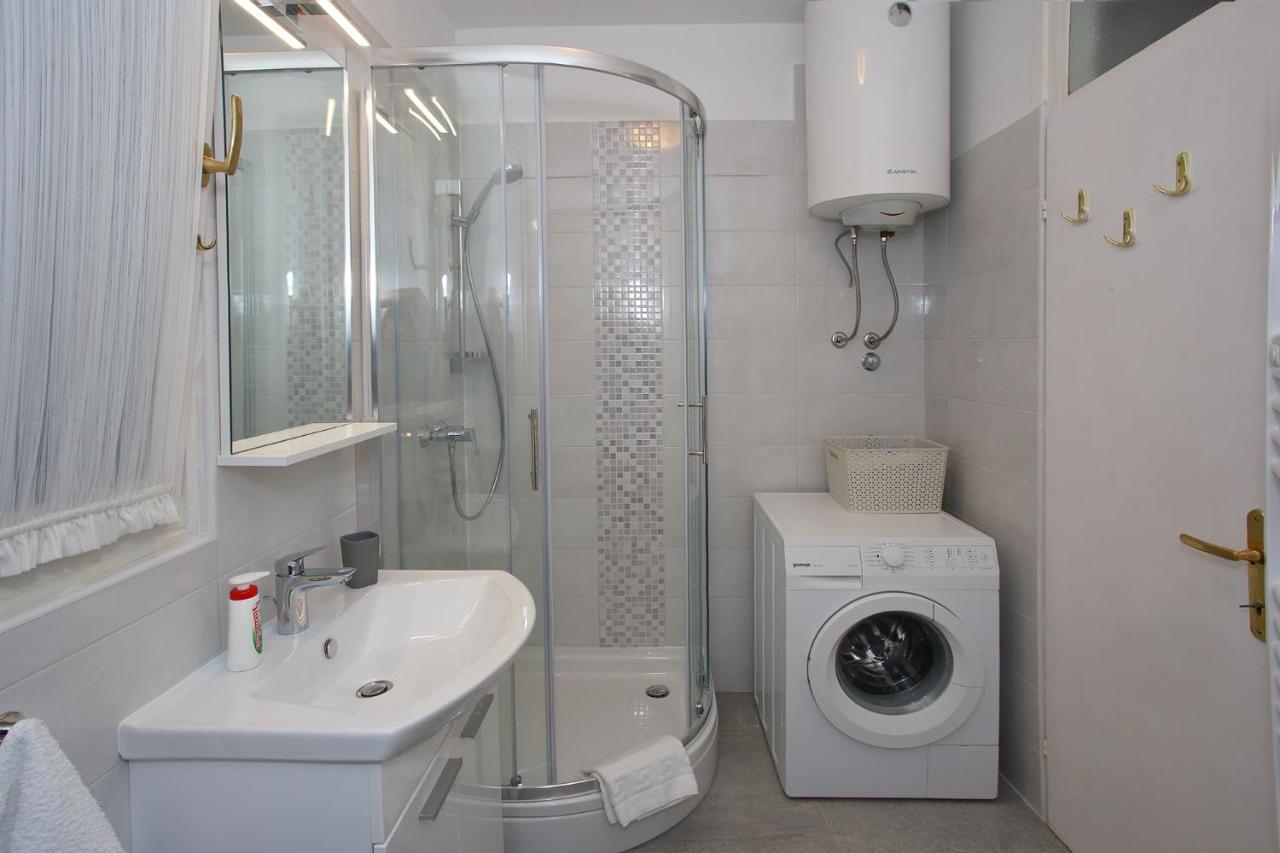 Apartment Maja Zadar Buitenkant foto